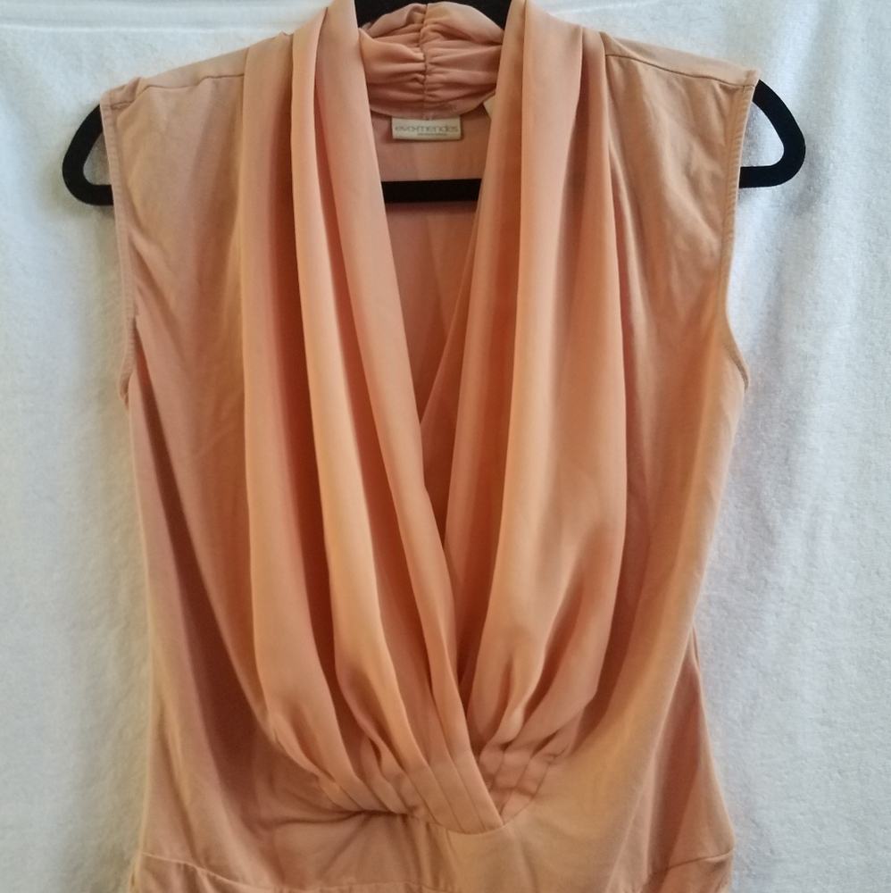 EVA MENDES Top